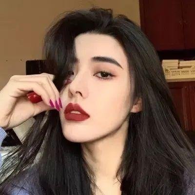 说书五年教出满门妖神